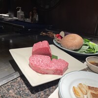 鉄板焼・焼肉 なにわ (リーガロイヤルホテル大阪) -  鉄板焼・焼肉 なにわ (リーガロイヤルホテル大阪) -