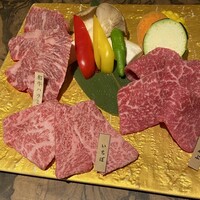 個室焼肉 さんびょうし 別邸 - 