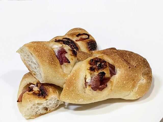 こねぱん ラッキーズ （Healthcare Bread Lucky's） - 丸山/パン | 食べログ