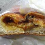 ブーランジェリー セイジアサクラ - チーズカレー 329円