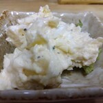 とん八 - ポテトサラダ(ハーフ) 280円(税込)(2024年10月3日撮影)
