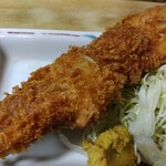 とん八 - 串カツ(１本) 330円(税込)(2024年9月11日撮影)