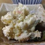 とん八 - ポテトサラダ(ハーフ) 280円(税込)(2024年9月11日撮影)