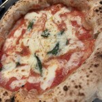 リストピッツァ バイ ナポリスタカ 麻布台ヒルズ店 - 