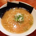 ヌードルズ - 平日昼限定ワンコインラーメン