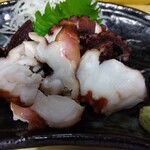 とん八 - 地たこ刺身 550円(税込)(2024年7月2日撮影)