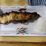 とん八 - 銀だら焼き 580円(税込)(2024年6月27日撮影)