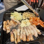 韓国料理サイサイ - アグー豚のサムギョプサル