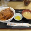ぶた丼のとん田