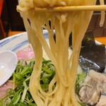 ラーメン 坊也哲 - 麺