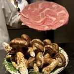 267265589 - 本日のメインは大和牛と松茸♡