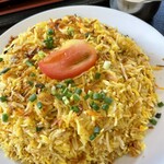 ハラール屋台村 八潮スタン - マトンビリヤニ@1,380円  んー、フラワーウォーターの良い匂い！バスマティライスはもうちょいモチっとしてるのが好みだけど、ライタをディップすると丁度いい感じ。