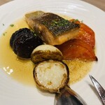 オステリア ラ・ブーカ - サーモングリル お野菜も絶品