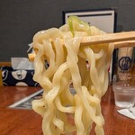 舟場 - 美味しい中太麺