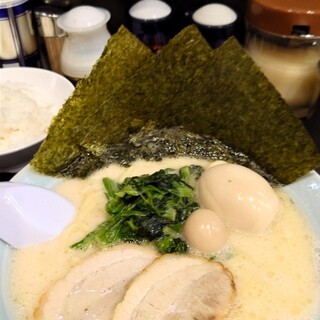 横浜家系ラーメン 魂心家_0