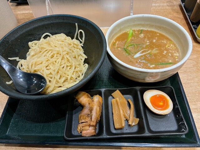 Mensho Hanamichi Shin Osaka Ten photo 2