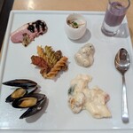 ブッフェアンドカフェ スロープサイドダイナー ザクロ - 