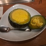 焼肉うしごろ - まるごとカボチャのアイスクリームです。