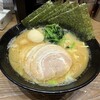 横浜家系ラーメン 銀家 パルナード店