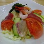 四ツ木製麺所 - 海鮮サラダ
