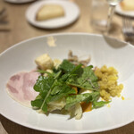 クラッティーニ - 前菜も季節の食材たっぷり
