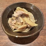 鳥茂 - ハツと玉ねぎを和えたもの