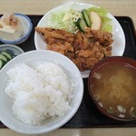 あさの食堂 - 鳥の唐揚げ定食　900円