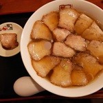 坂内食堂 - 『焼豚ラーメン』(890円)＋『焼豚１枚増量(サービス券)』～♪(^o^)丿