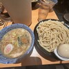 六厘舎 東京駅東京ラーメンストリート