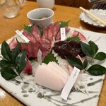 郷土料理&炭火串焼 笑う門 - 