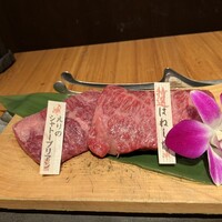 個室 和牛焼肉 吟 難波店 - 