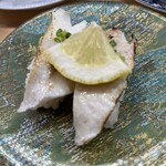 寿司本家 - 炙りノドグロ 