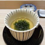 兄弟寿し - アオサと梅の茶碗蒸し