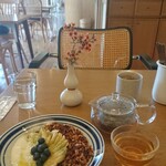 ori - お一人様のモーニング風景