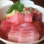 熟成本マグロ専門店 暁 - 熟成本マグロ丼アップ