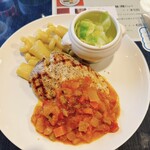 ブラッスリー それいゆ - 鶏胸肉のグリル スパイス香るラタトゥユソース