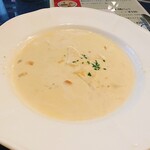 ブラッスリー それいゆ - クラムチャウダー(フルサイズ)