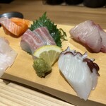 わすれな草 別邸 酒処すずめ - ・お造り　5種盛り（1,089円）