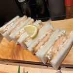 わすれな草 別邸 酒処すずめ - ・本日のフィッシュカツサンド　フル　サーモン（869円）