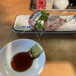 マルトマ食堂 - サンマ刺身