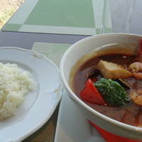ザ　ジュエルズ - 有頭えびのスープカレー