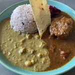 スパイスカレー モクロミ - 