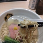 真鯛らーめん麺魚 船橋店 - 