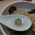 真鯛らーめん麺魚 船橋店 - 