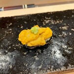 すし博 - 結 8800円
      （ランチコース料理）
      にぎり 小樽 海水ムラサキウニ