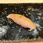 すし博 - 結 8800円
      （ランチコース料理）
      にぎり 佐渡 本アラ