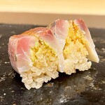 すし博 - 結 8800円
      （ランチコース料理）
      にぎり マアジと海老のおぼろ