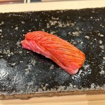 すし博 - 結 8800円
      （ランチコース料理）
      にぎり 大トロに近いトロ