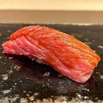 すし博 - 結 8800円
      （ランチコース料理）
      にぎり 大トロに近いトロ