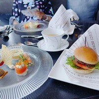 DINING & BAR TABLE 9 TOKYO - 